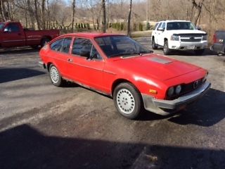 1981 Alfa Romeo GTV-6 2.5 Coupe 2-Door - photo 2