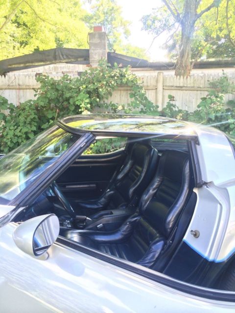 1981 Chevrolet Corvette - photo 4
