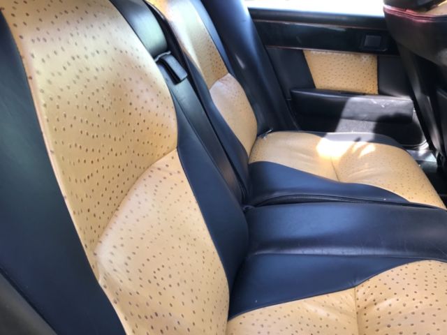 1981 Aston Martin Lagonda Black - photo 5