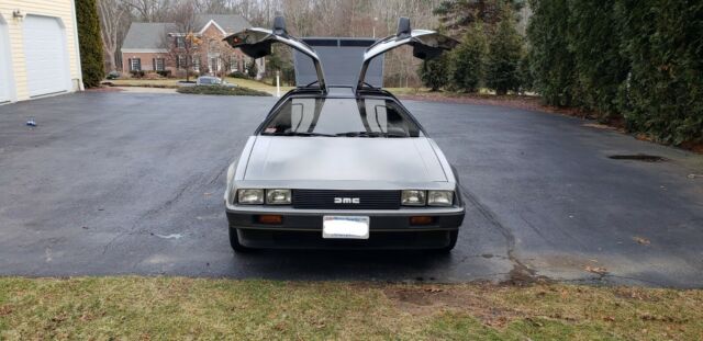 1981 DeLorean DMC-12 - photo 5