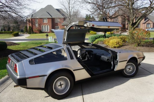 1981 DeLorean DMC-12 --