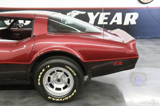 1981 Chevrolet Corvette Base 2dr Coupe - photo 5