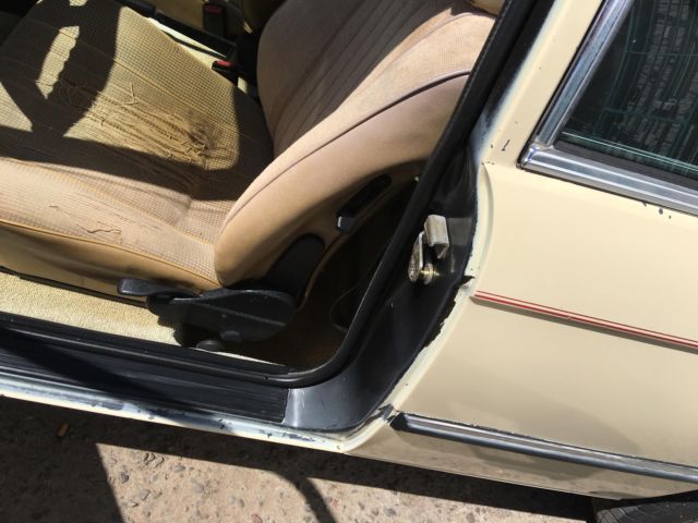 1981 BMW 3-Series 320i - photo 4