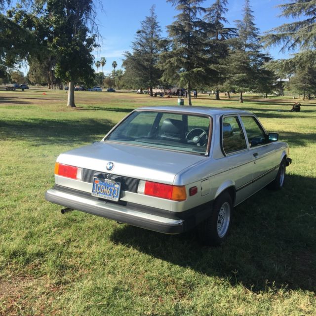 1981 BMW 3-Series 320is - photo 3