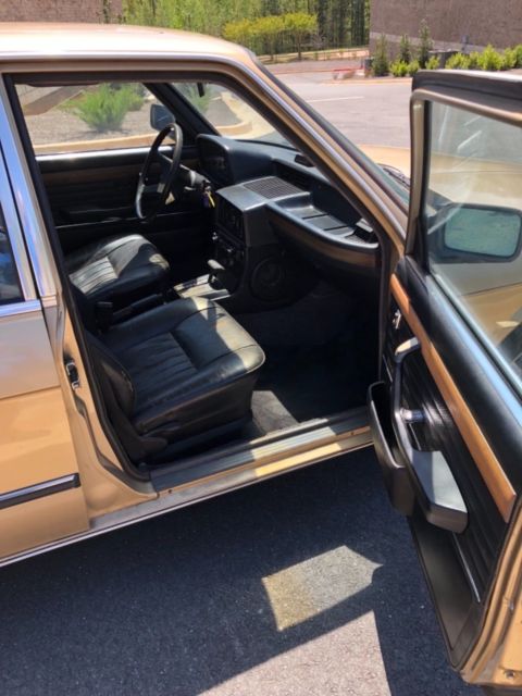 1980 BMW 5-Series 4 door - photo 8
