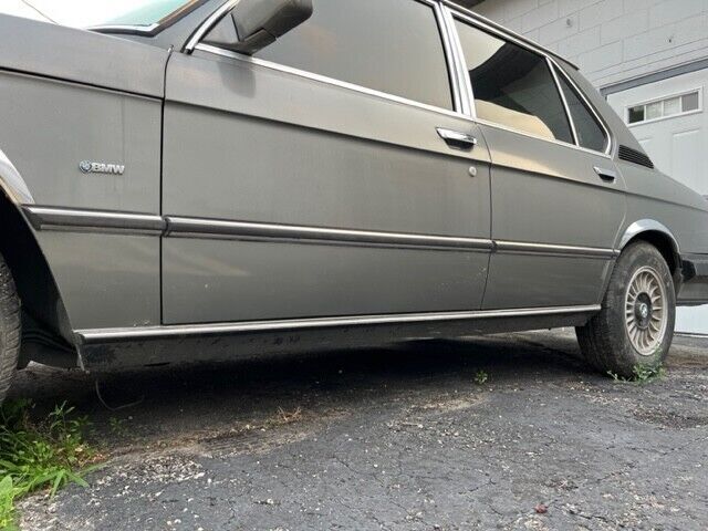 1981 BMW 5-Series - photo 9