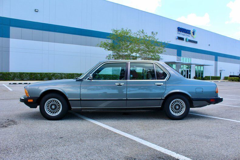 1981 BMW 7-Series 733i 4dr Sedan - photo 10