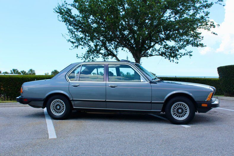 1981 BMW 7-Series 733i 4dr Sedan - photo 3