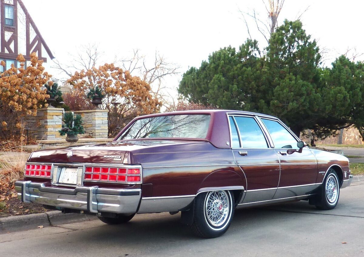 1981 Pontiac Bonneville BROUGHAM - photo 6