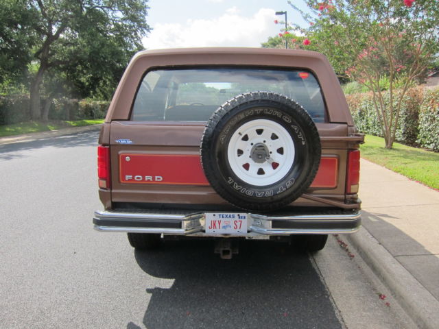 1981 Ford Bronco Trailer Special with Chromatic (Reflective) stripe - photo 4