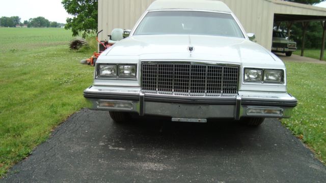 1981 Buick LeSabre Funeral Car - photo 3