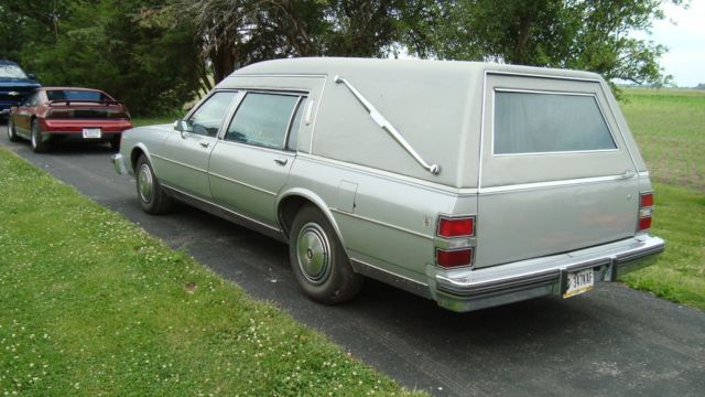 1981 Buick LeSabre Funeral Car - photo 7