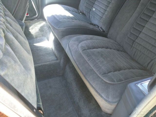 1981 Buick Riviera - photo 10