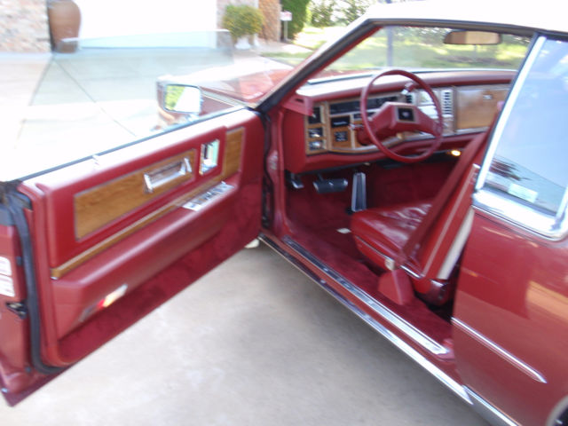1981 Cadillac Eldorado Biarritz - photo 13