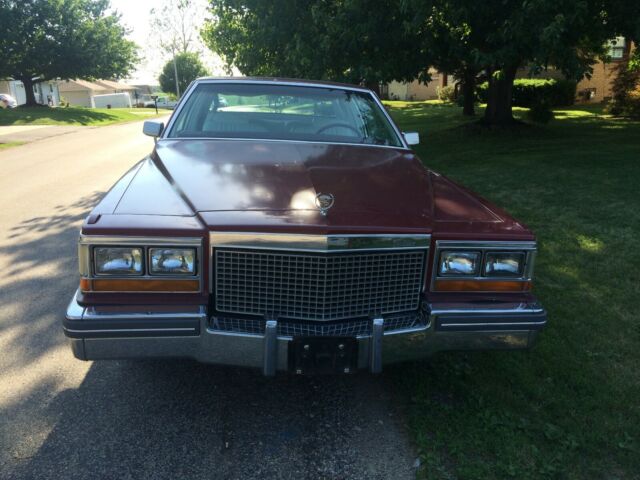1981 Cadillac DeVille - photo 2