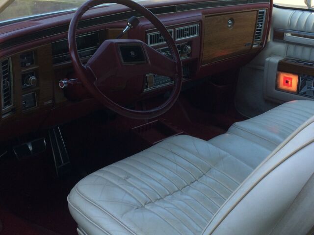 1981 Cadillac DeVille - photo 5