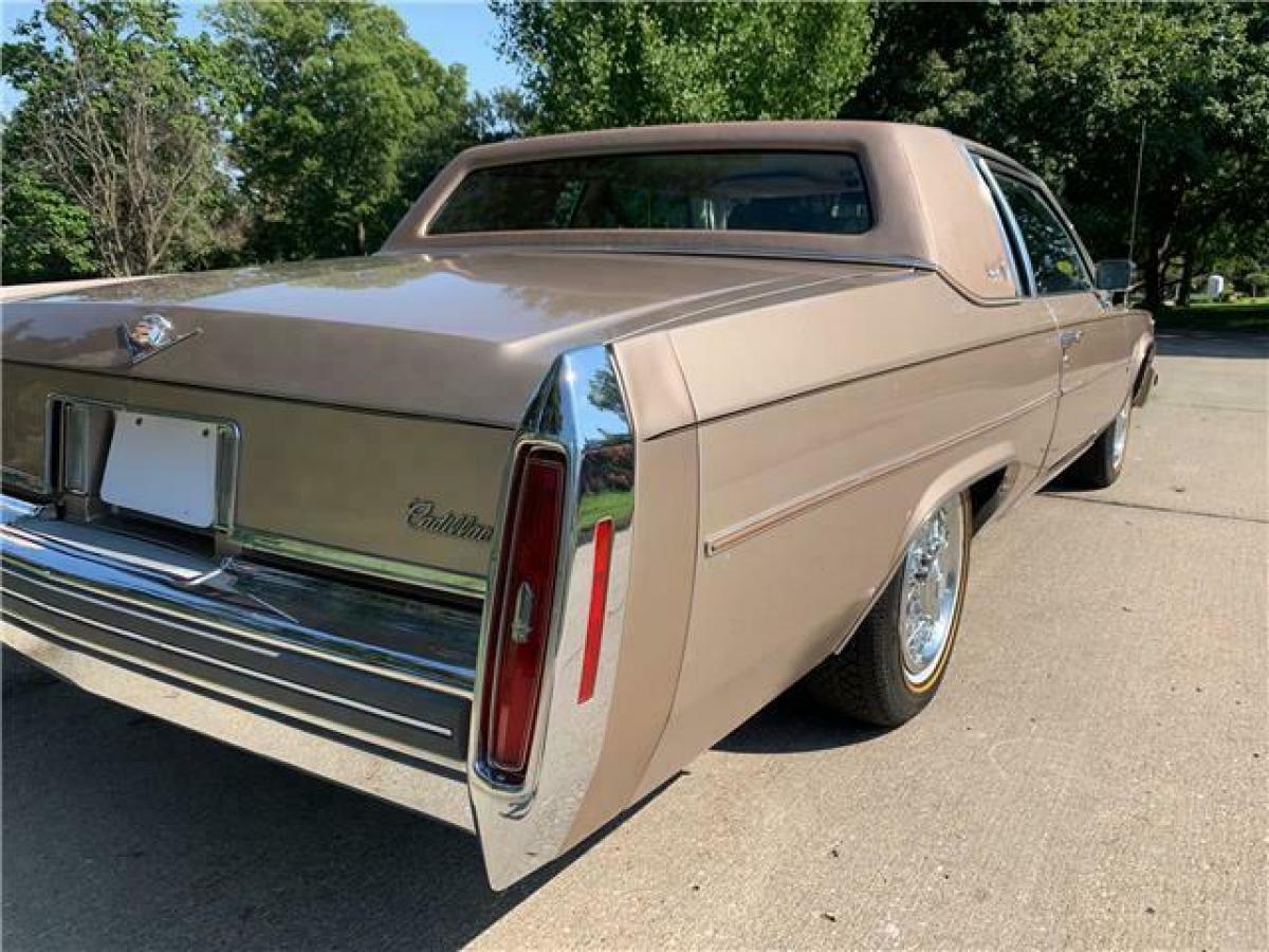 1981 Cadillac DeVille Coupe - photo 5
