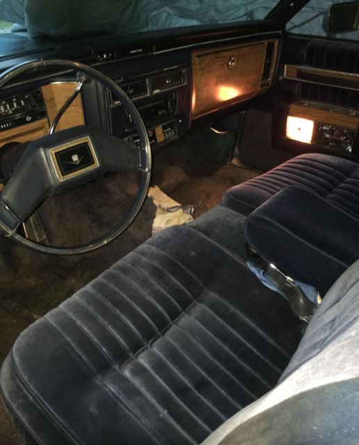 1981 Cadillac DeVille - photo 5