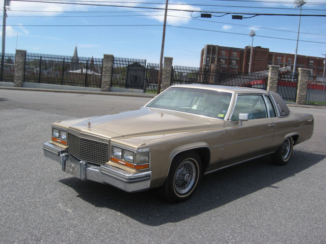 1981 Cadillac DeVille Cp Deville - photo 2