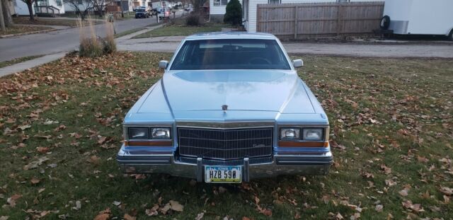 1981 Cadillac DeVille - photo 3