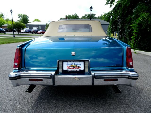1981 Cadillac Eldorado Custom Cabriolet - photo 4