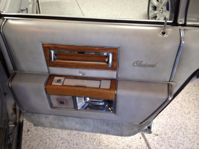 1981 Cadillac Fleetwood Slate Grey Leather - photo 10