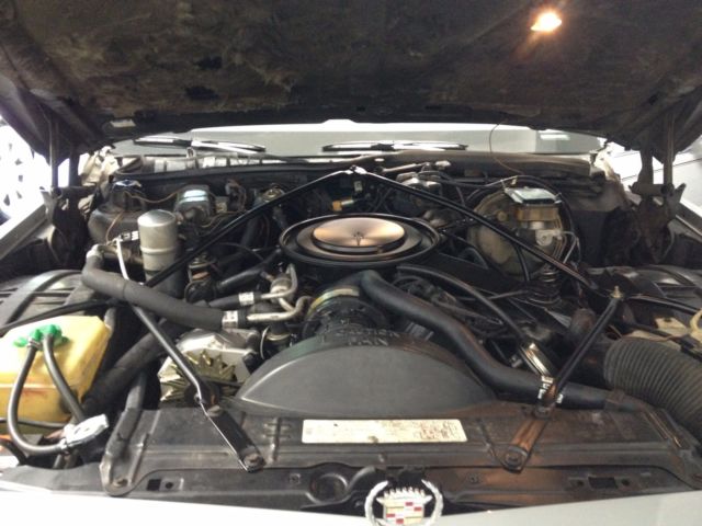 1981 Cadillac Fleetwood Slate Grey Leather - photo 4