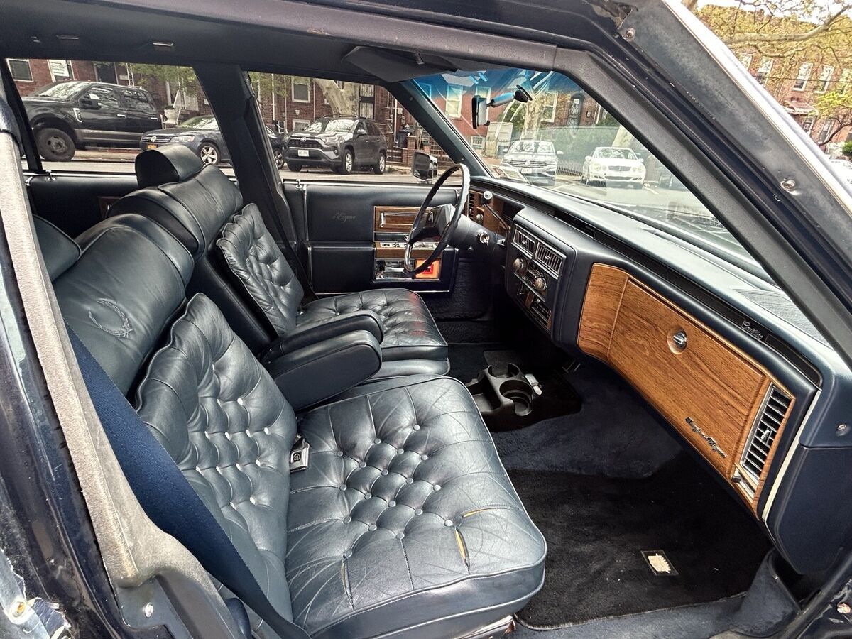 1981 Cadillac Fleetwood BROUGHAM - photo 12