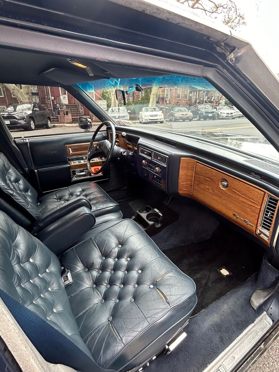1981 Cadillac Fleetwood BROUGHAM - photo 13