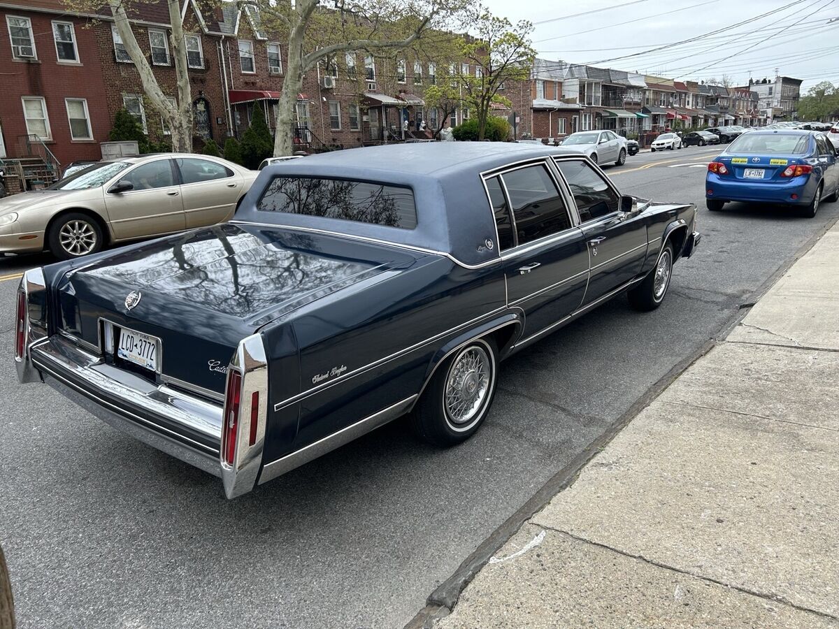 1981 Cadillac Fleetwood BROUGHAM - photo 7