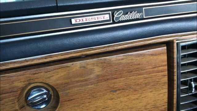1981 Cadillac Fleetwood 2Dr - photo 9