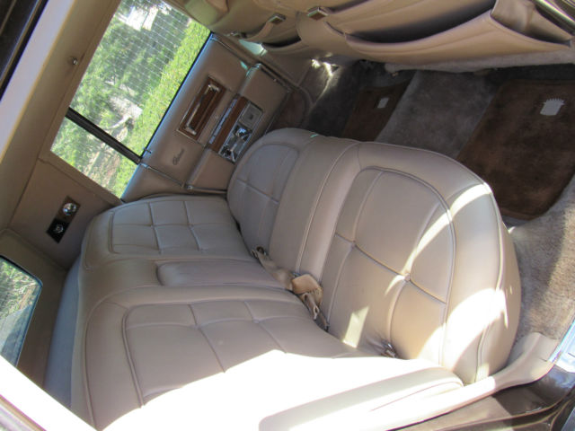 1981 Cadillac Fleetwood - photo 10