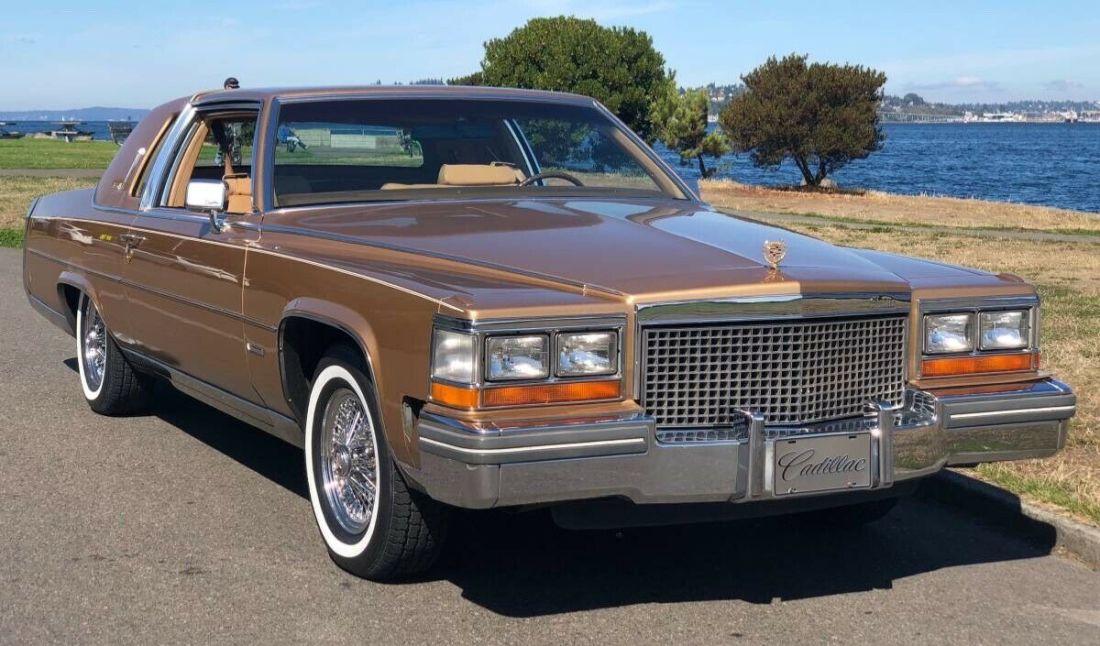1981 Cadillac Brougham - photo 3