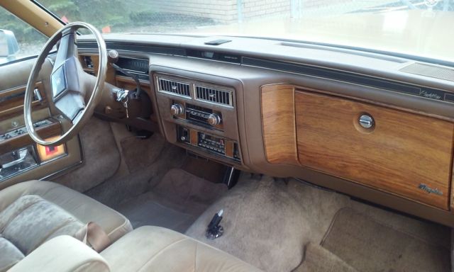 1981 Cadillac Fleetwood Brougham d'Elegance Sedan 4-Door - photo 9