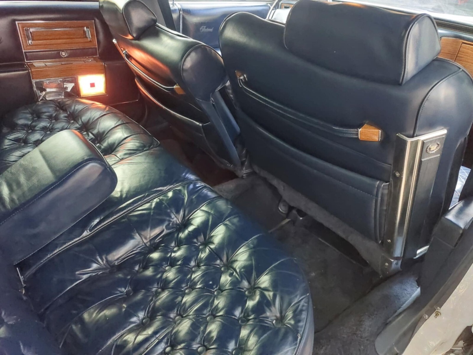 1981 Cadillac Fleetwood BROUGHAM - photo 10