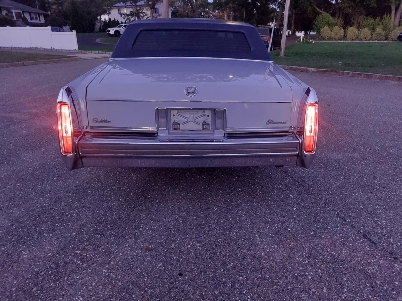 1981 Cadillac Fleetwood BROUGHAM - photo 5