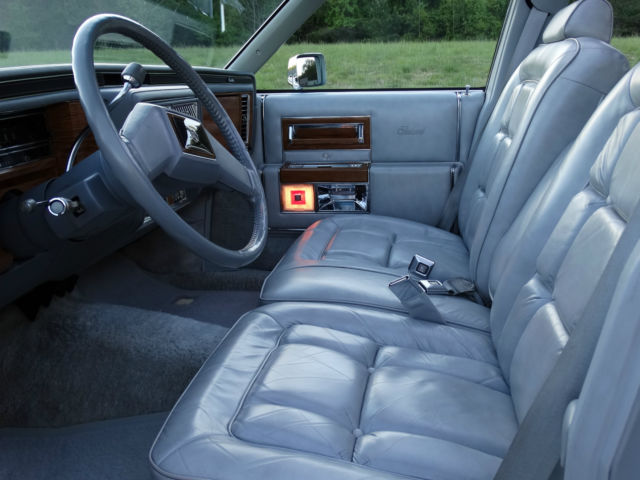 1981 Cadillac Fleetwood - photo 10