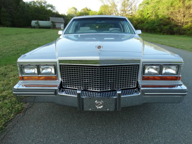 1981 Cadillac Fleetwood - photo 6