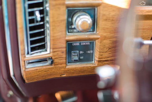 1981 Cadillac Fleetwood Brougham - photo 12