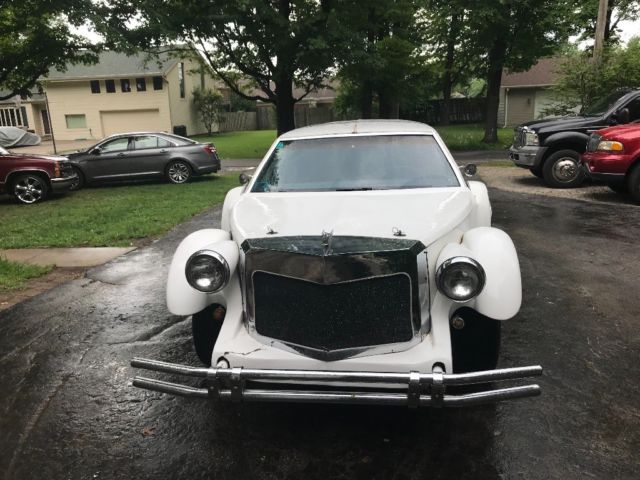 1981 Cadillac Seville - photo 2