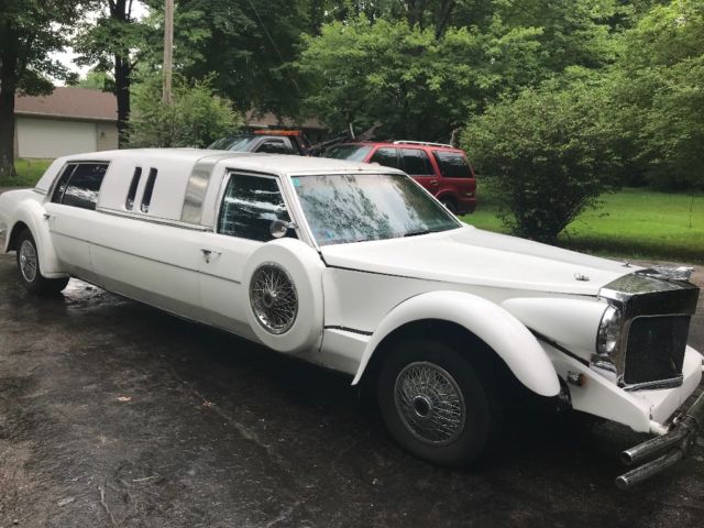 1981 Cadillac Seville - photo 3