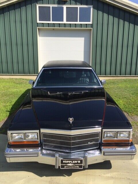 1981 Cadillac Fleetwood Limousine - photo 6