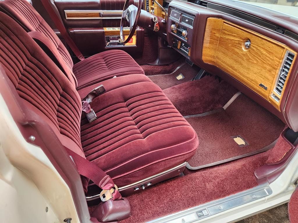 1981 Cadillac DeVille - photo 12