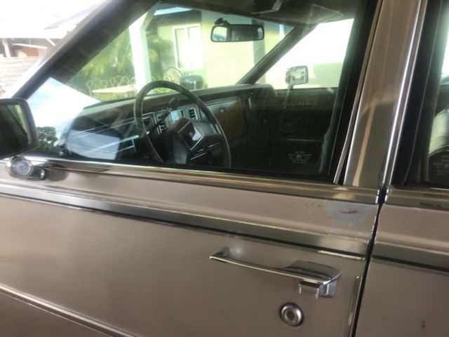 1981 Cadillac Seville Base - photo 8