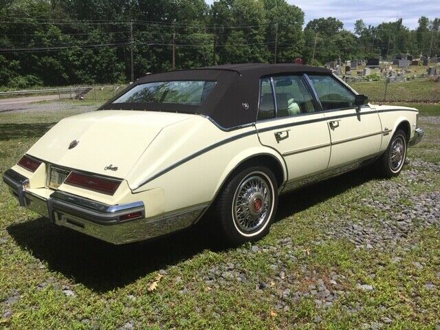 1981 Cadillac Seville - photo 3