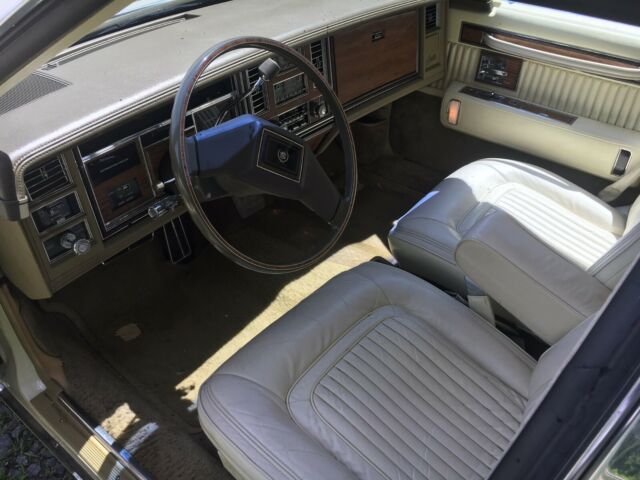 1981 Cadillac Seville - photo 9