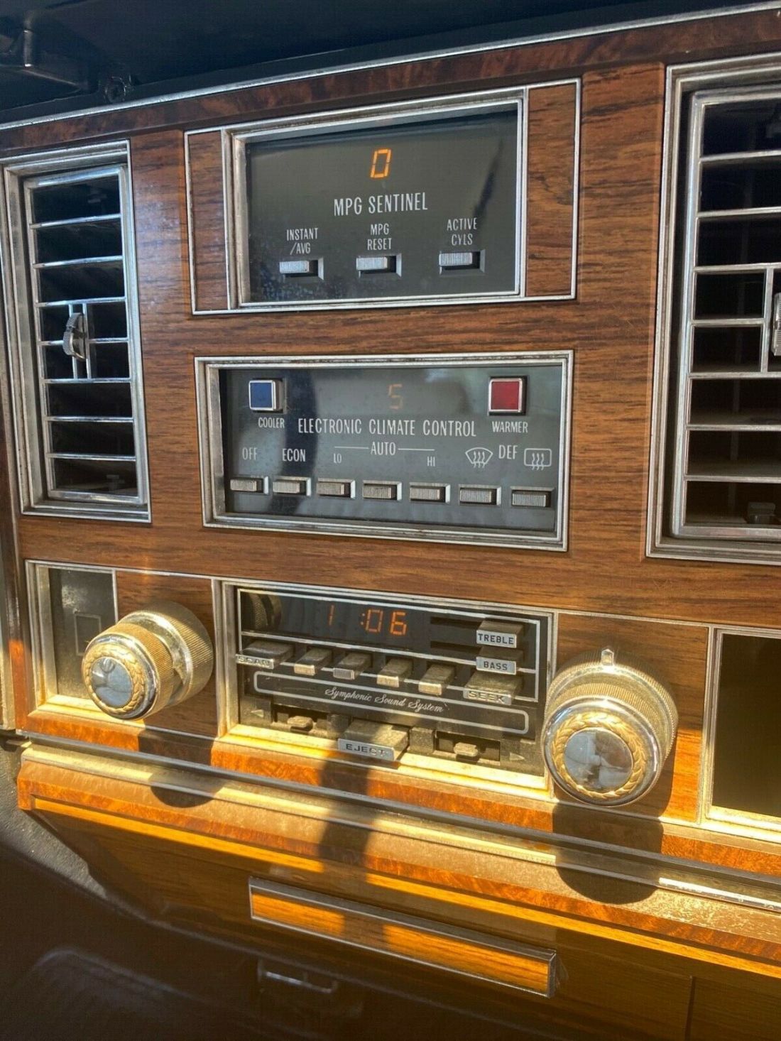 1981 Cadillac Seville - photo 7