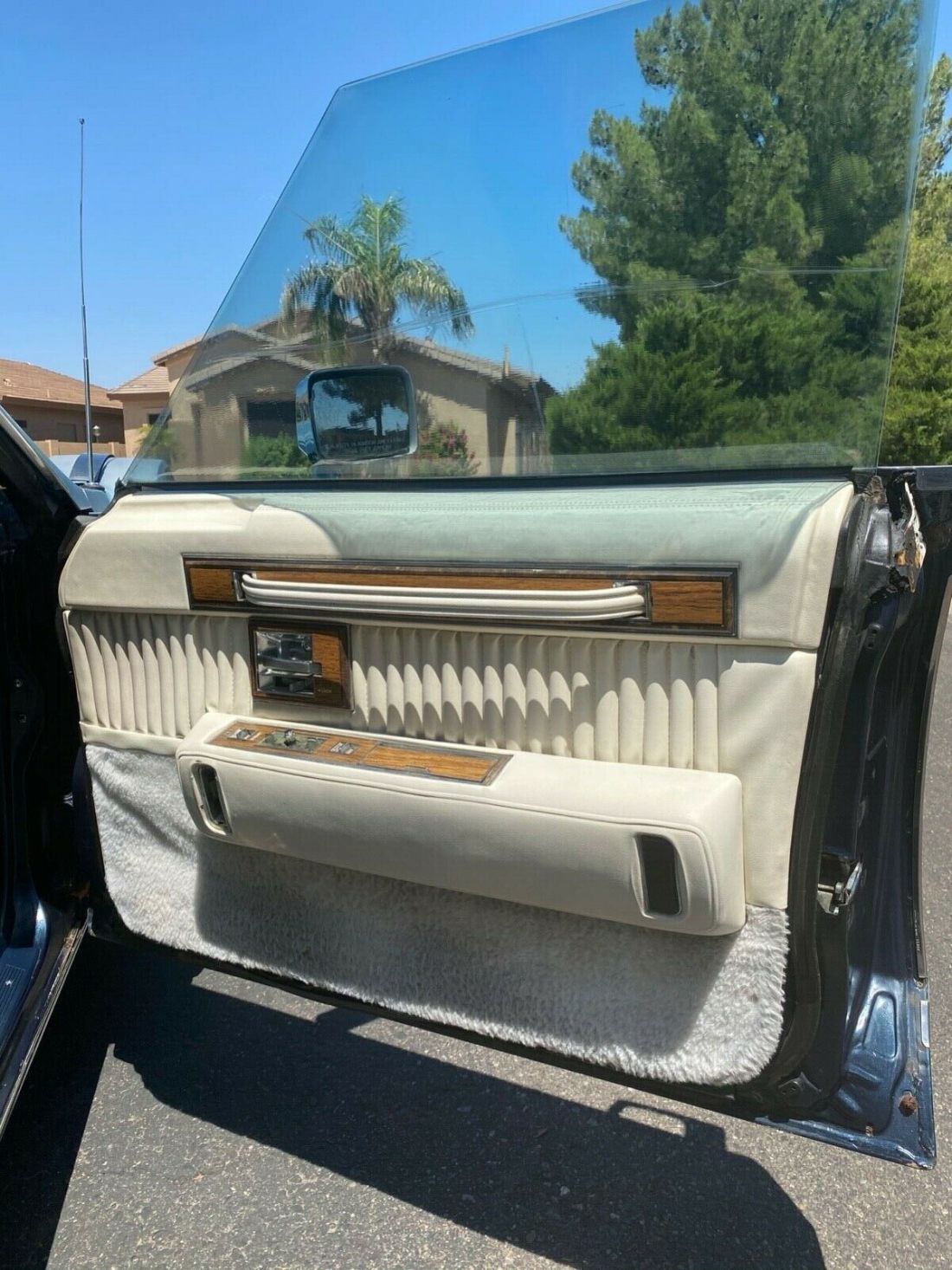 1981 Cadillac Seville - photo 9