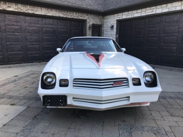 1981 CAMARO Z28. 22,000 org miles. 1 owner 1981 Chevrolet Camaro