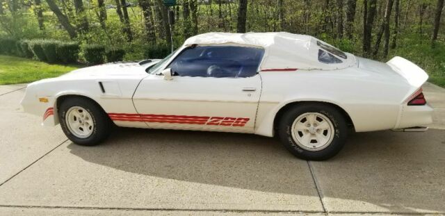 1981 Chevrolet Camaro Z28 - photo 5